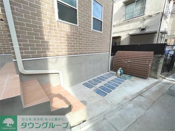 ゼルコーバの物件内観写真